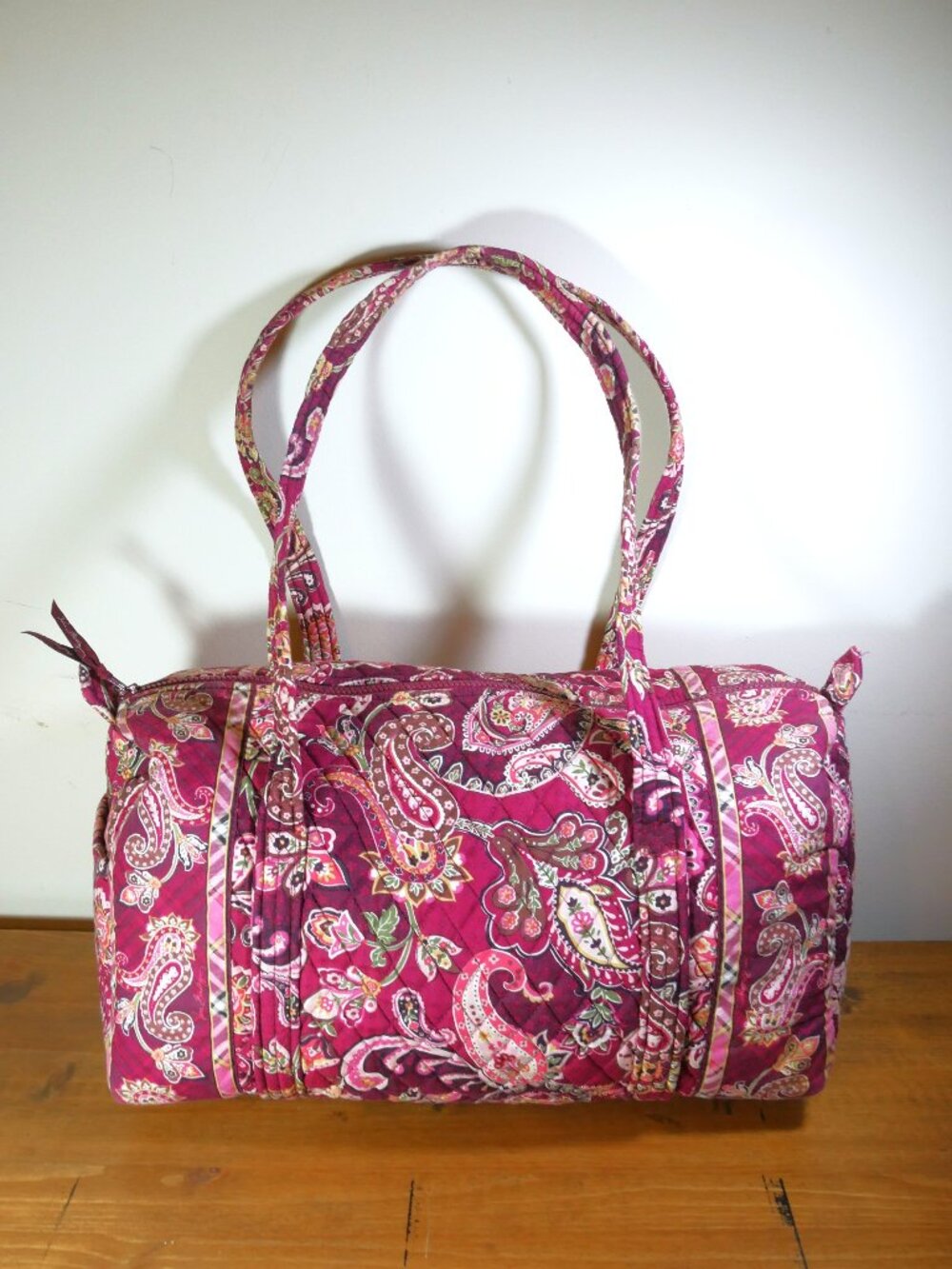 VTG VERA BRADLEY Weekender Piccadilly Plum Paisley Duffel Bag Retired 2005 18"